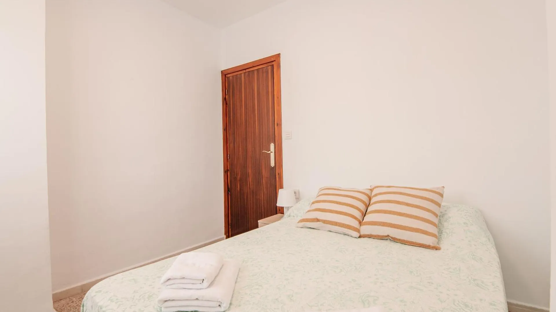 Tuguest Torrenueva Beach 0*, 토레누에바 스페인